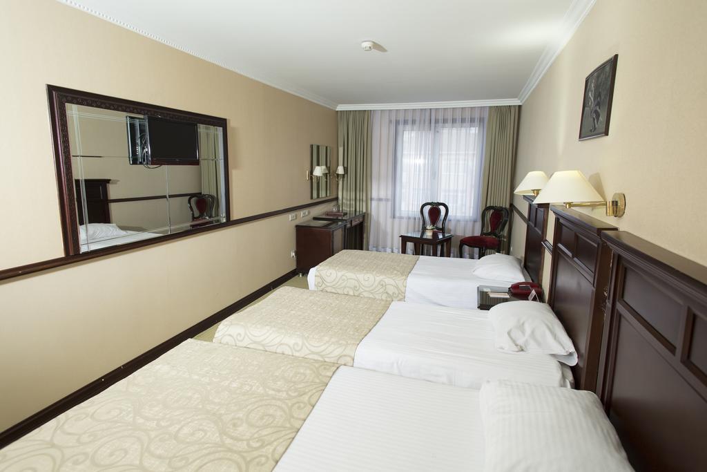 Topkapi Inter Istanbul Hotel Exterior foto